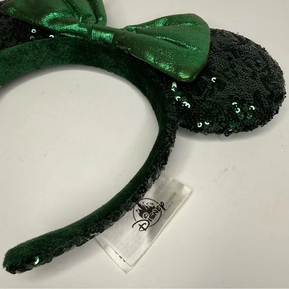2022 Ears Edition Minnie Mouse Emerald Green Sequins Disney Parks Ears Headband - Picture 2 of 4